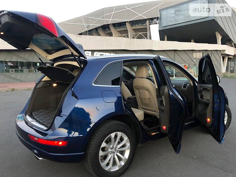 Позашляховик / Кросовер Audi Q5 2015 в Львові