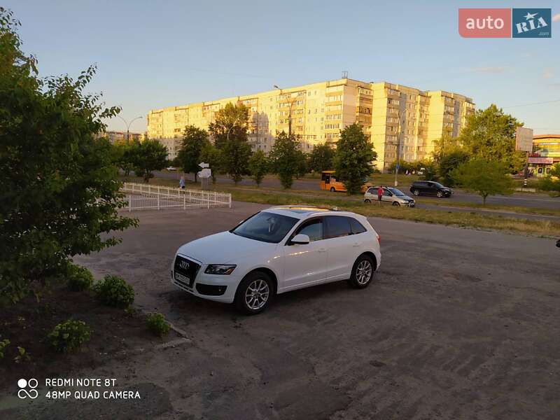 Позашляховик / Кросовер Audi Q5 2012 в Сумах