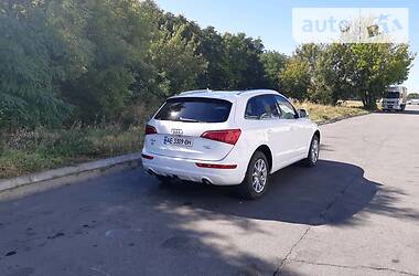 Внедорожник / Кроссовер Audi Q5 2010 в Днепре