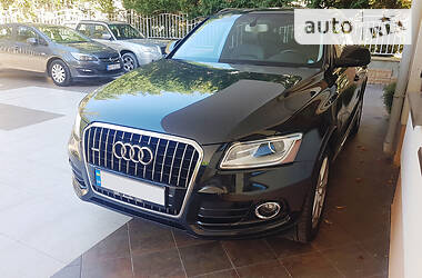 Внедорожник / Кроссовер Audi Q5 2013 в Черновцах