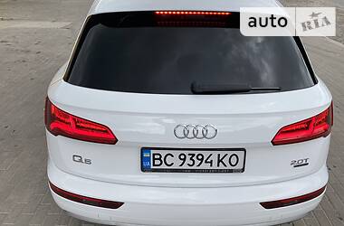 Внедорожник / Кроссовер Audi Q5 2017 в Львове