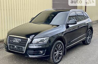 Позашляховик / Кросовер Audi Q5 2010 в 
