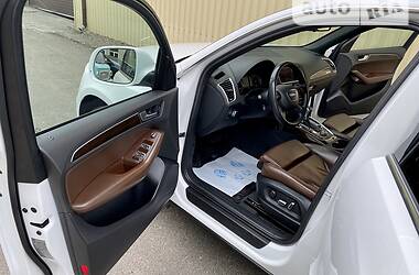 Внедорожник / Кроссовер Audi Q5 2013 в 