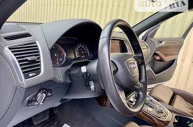 Внедорожник / Кроссовер Audi Q5 2013 в 