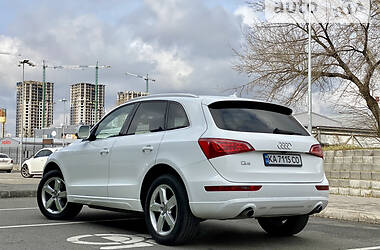 Внедорожник / Кроссовер Audi Q5 2011 в Киеве