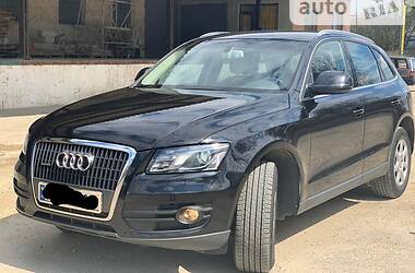 Внедорожник / Кроссовер Audi Q5 2012 в 