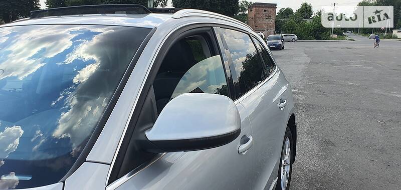 Внедорожник / Кроссовер Audi Q5 2010 в Полонном