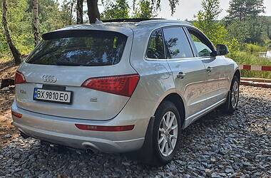 Внедорожник / Кроссовер Audi Q5 2010 в 