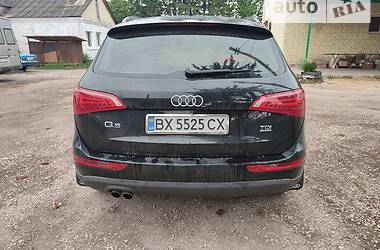 Внедорожник / Кроссовер Audi Q5 2012 в 