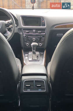Внедорожник / Кроссовер Audi Q5 2013 в 