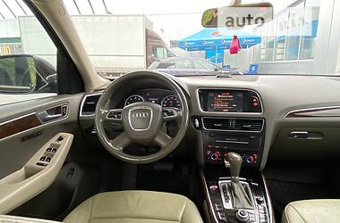 Внедорожник / Кроссовер Audi Q5 2010 в Дрогобыче