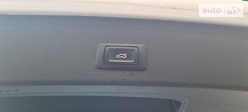 Внедорожник / Кроссовер Audi Q5 2014 в Черновцах