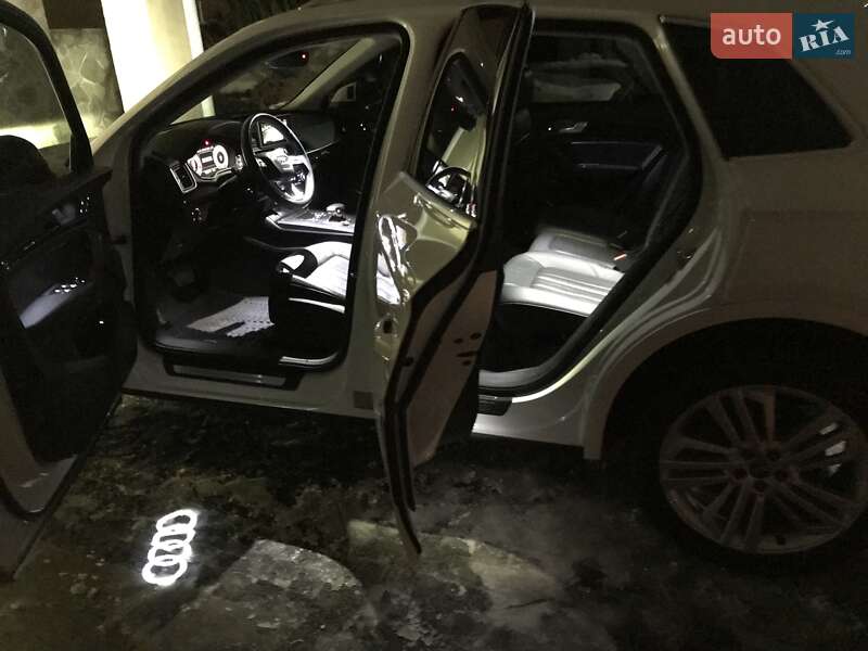 Внедорожник / Кроссовер Audi Q5 2018 в Василькове фото 32 Внедорожник / Кроссовер Audi Q5 2018 в Василькове