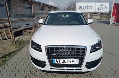 Внедорожник / Кроссовер Audi Q5 2011 в Калуше