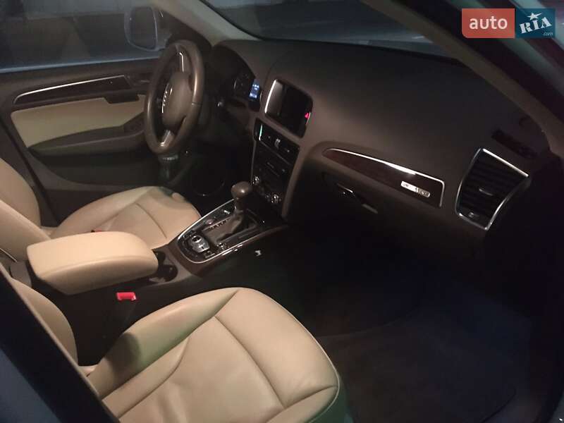 Внедорожник / Кроссовер Audi Q5 2016 в Днепре