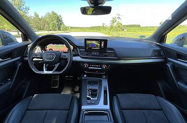 Внедорожник / Кроссовер Audi Q5 2017 в Дрогобыче