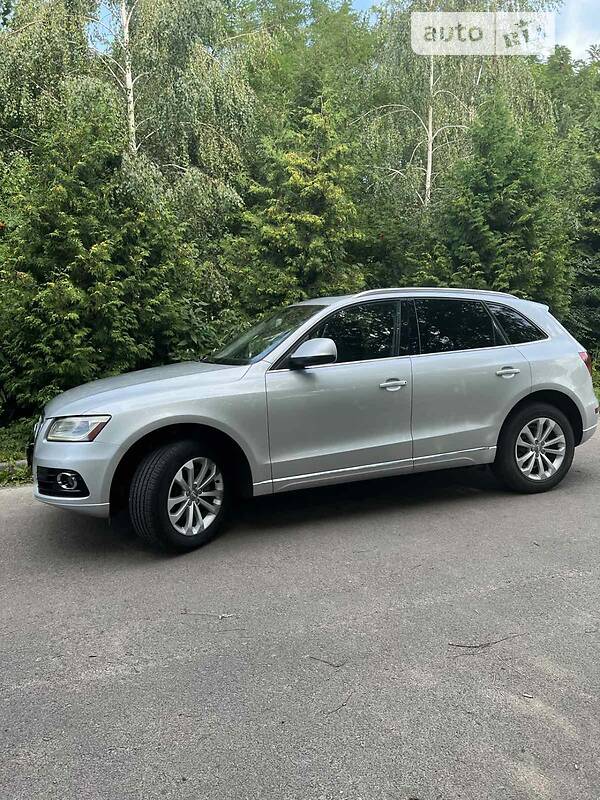 Внедорожник / Кроссовер Audi Q5 2013 в Ровно