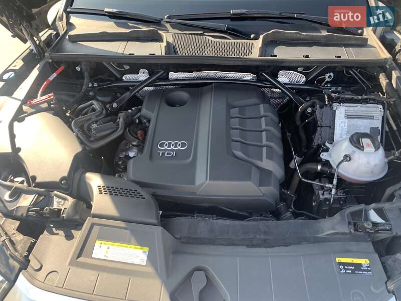 Позашляховик / Кросовер Audi Q5 2019 в Києві