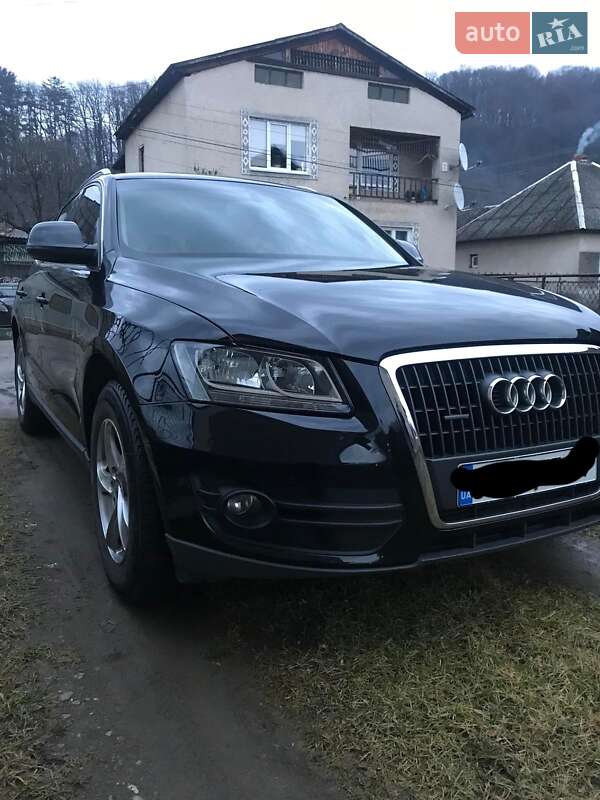 Внедорожник / Кроссовер Audi Q5 2012 в Ужгороде
