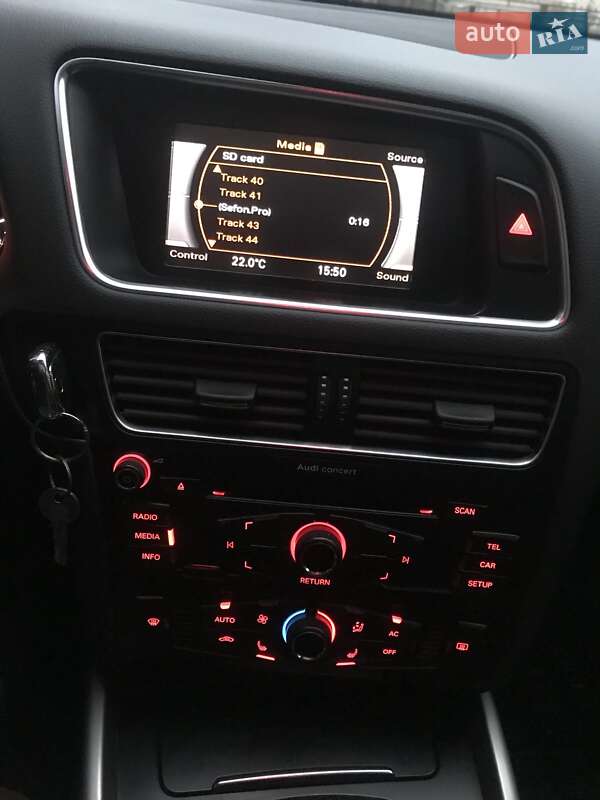 Внедорожник / Кроссовер Audi Q5 2012 в Ужгороде