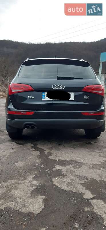 Внедорожник / Кроссовер Audi Q5 2012 в Ужгороде