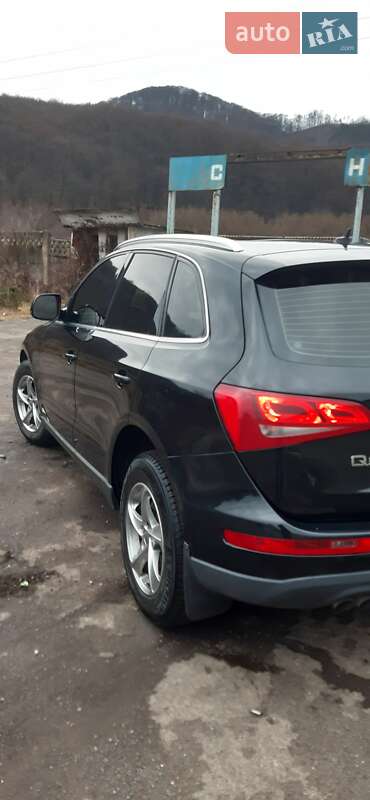 Внедорожник / Кроссовер Audi Q5 2012 в Ужгороде