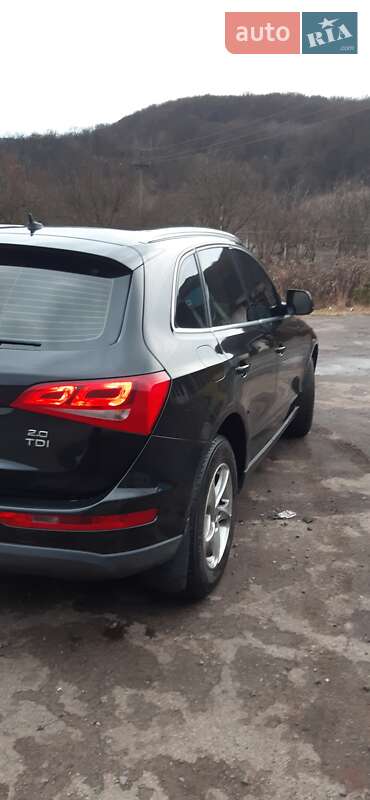 Внедорожник / Кроссовер Audi Q5 2012 в Ужгороде