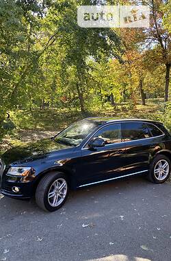 Позашляховик / Кросовер Audi Q5 2014 в Києві