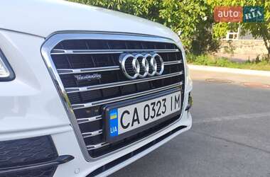 Внедорожник / Кроссовер Audi Q5 2015 в 