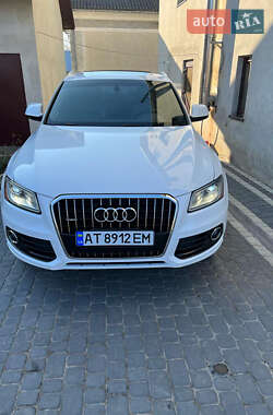 Позашляховик / Кросовер Audi Q5 2015 в 