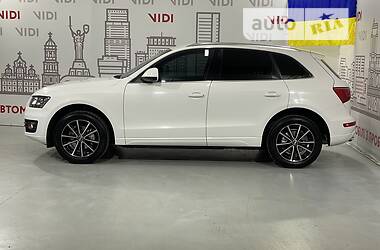 Позашляховик / Кросовер Audi Q5 2012 в Києві