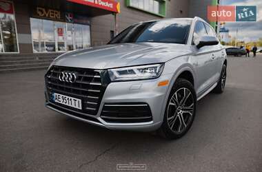 Внедорожник / Кроссовер Audi Q5 2018 в 