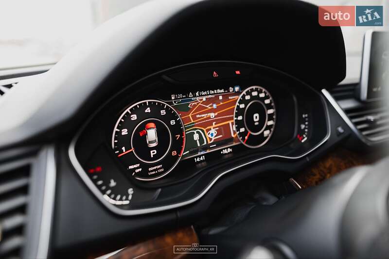Внедорожник / Кроссовер Audi Q5 2018 в Кривом Роге
