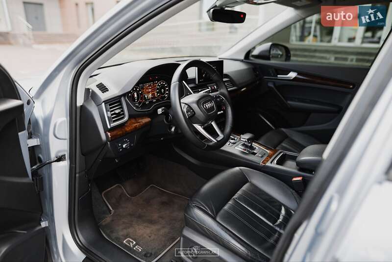 Внедорожник / Кроссовер Audi Q5 2018 в Кривом Роге