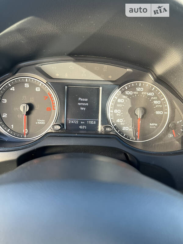 Внедорожник / Кроссовер Audi Q5 2010 в Калуше