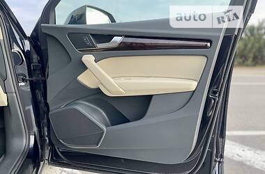 Внедорожник / Кроссовер Audi Q5 2019 в 