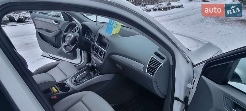 Внедорожник / Кроссовер Audi Q5 2012 в Черкассах