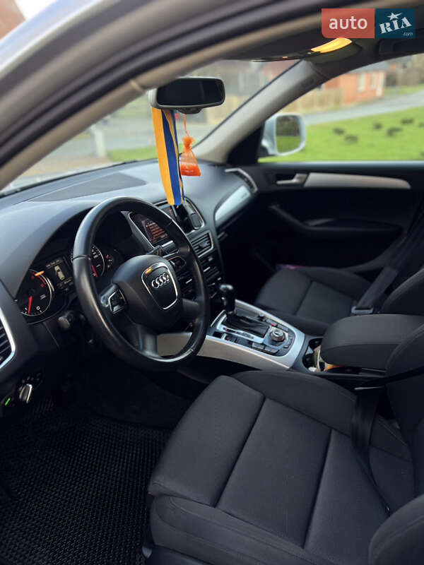 Внедорожник / Кроссовер Audi Q5 2012 в Черкассах фото 9 Внедорожник / Кроссовер Audi Q5 2012 в Черкассах