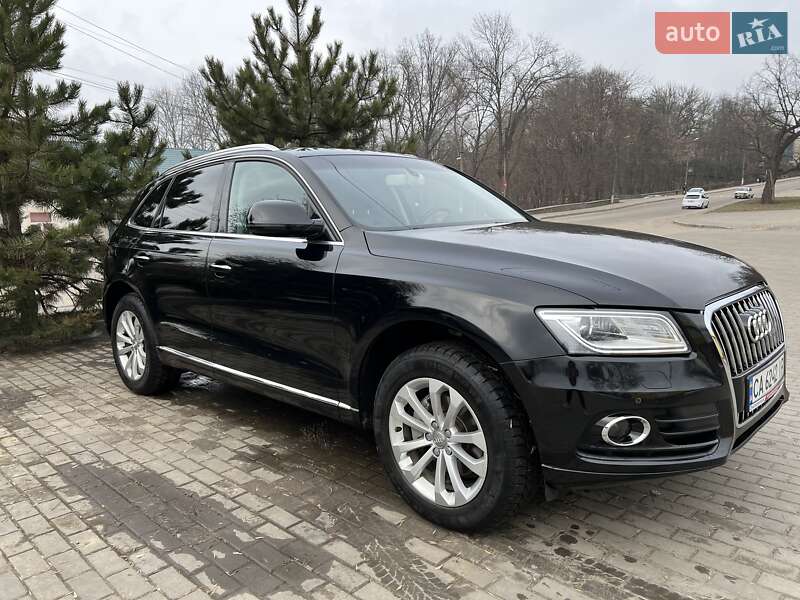 Позашляховик / Кросовер Audi Q5 2015 в Кам'янці