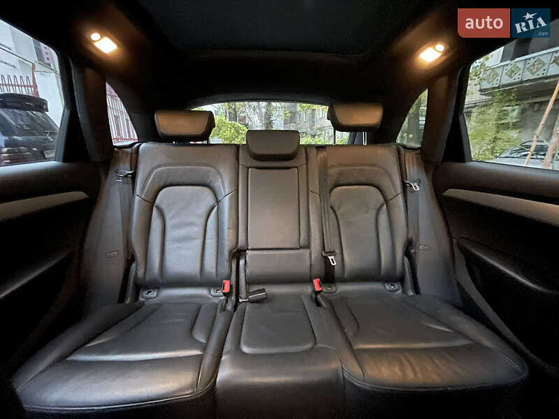 Внедорожник / Кроссовер Audi Q5 2010 в Одессе