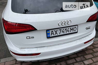 Внедорожник / Кроссовер Audi Q5 2016 в 