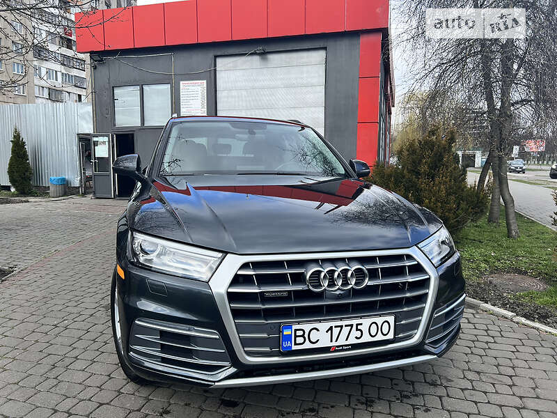 Внедорожник / Кроссовер Audi Q5 2018 в Львове фото Внедорожник / Кроссовер Audi Q5 2018 в Львове