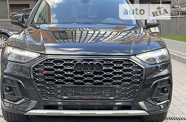 Внедорожник / Кроссовер Audi Q5 2020 в 