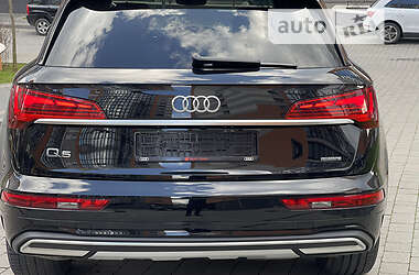 Внедорожник / Кроссовер Audi Q5 2020 в 