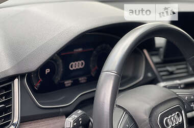 Внедорожник / Кроссовер Audi Q5 2020 в 