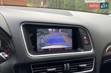 Внедорожник / Кроссовер Audi Q5 2015 в 