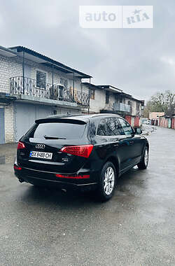 Позашляховик / Кросовер Audi Q5 2011 в 