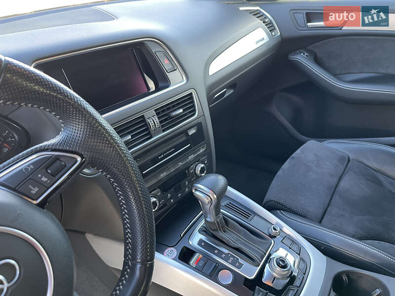 Внедорожник / Кроссовер Audi Q5 2015 в Черновцах