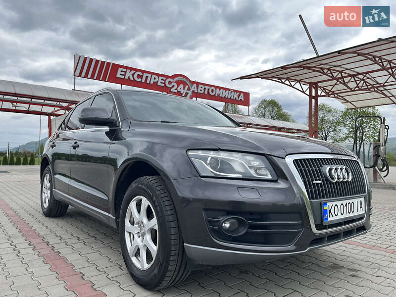 Позашляховик / Кросовер Audi Q5 2010 в Тячеві фото 2 Позашляховик / Кросовер Audi Q5 2010 в Тячеві