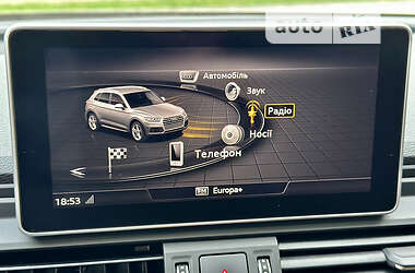 Внедорожник / Кроссовер Audi Q5 2018 в 